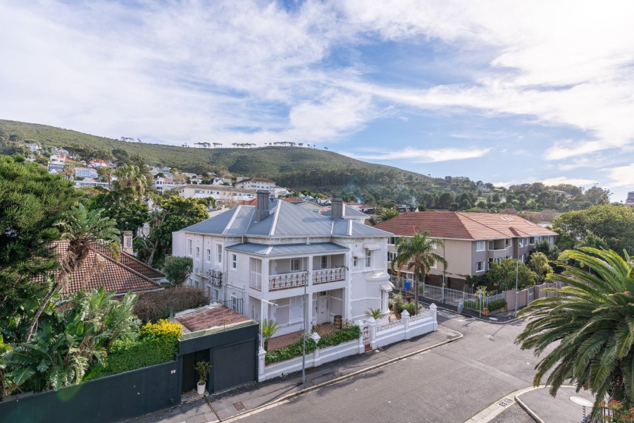 2 Bedroom Property for Sale in Tamboerskloof Western Cape